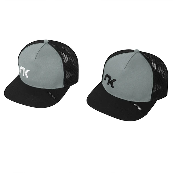 Niviuk cap with embroidered logo, merchandising and equipment