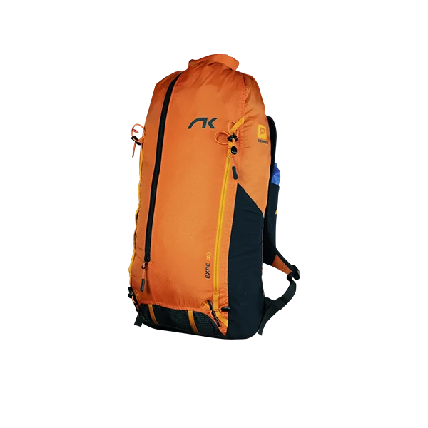 Niviuk Expe 30L ultralight mountain hike and fly paragliding backpack