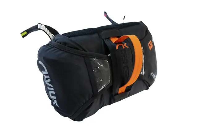 Kase P, Parachute front container. Ideal accessory for Niviuk's harnesses and parachutes