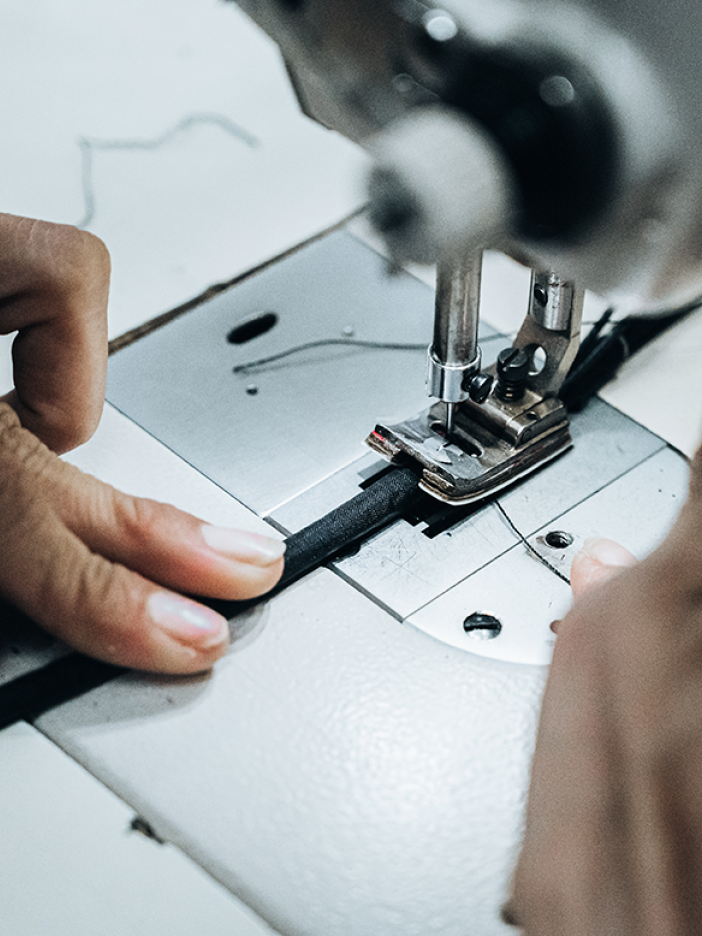 BIBLIOTECA_ITEMS_2320_NIVIUK_SERVICE_CENTRE_WORKSHOP_PARAGLIDING_11_W_702_H_936