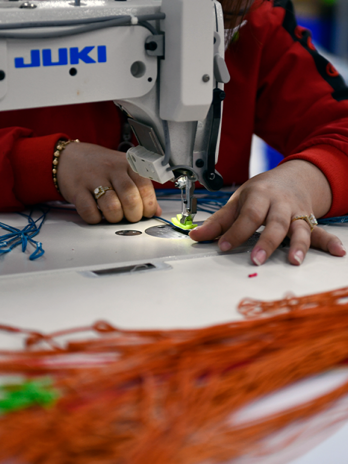 BIBLIOTECA_ITEMS_2320_NIVIUK_SERVICE_CENTRE_WORKSHOP_PARAGLIDING_12_W_702_H_936