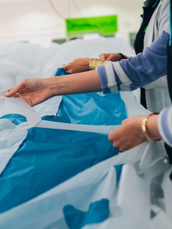 BIBLIOTECA_ITEMS_2320_NIVIUK_SERVICE_CENTRE_WORKSHOP_PARAGLIDING_2_W_702_H_936