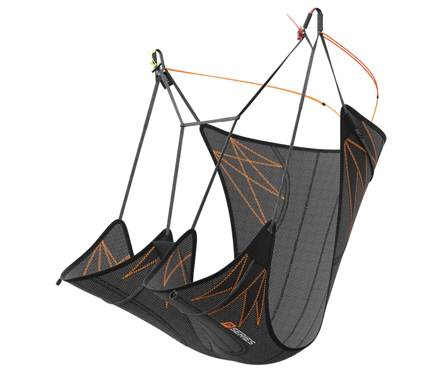 Roamer 2 P. Hike and fly harness. Niviuk paragliders