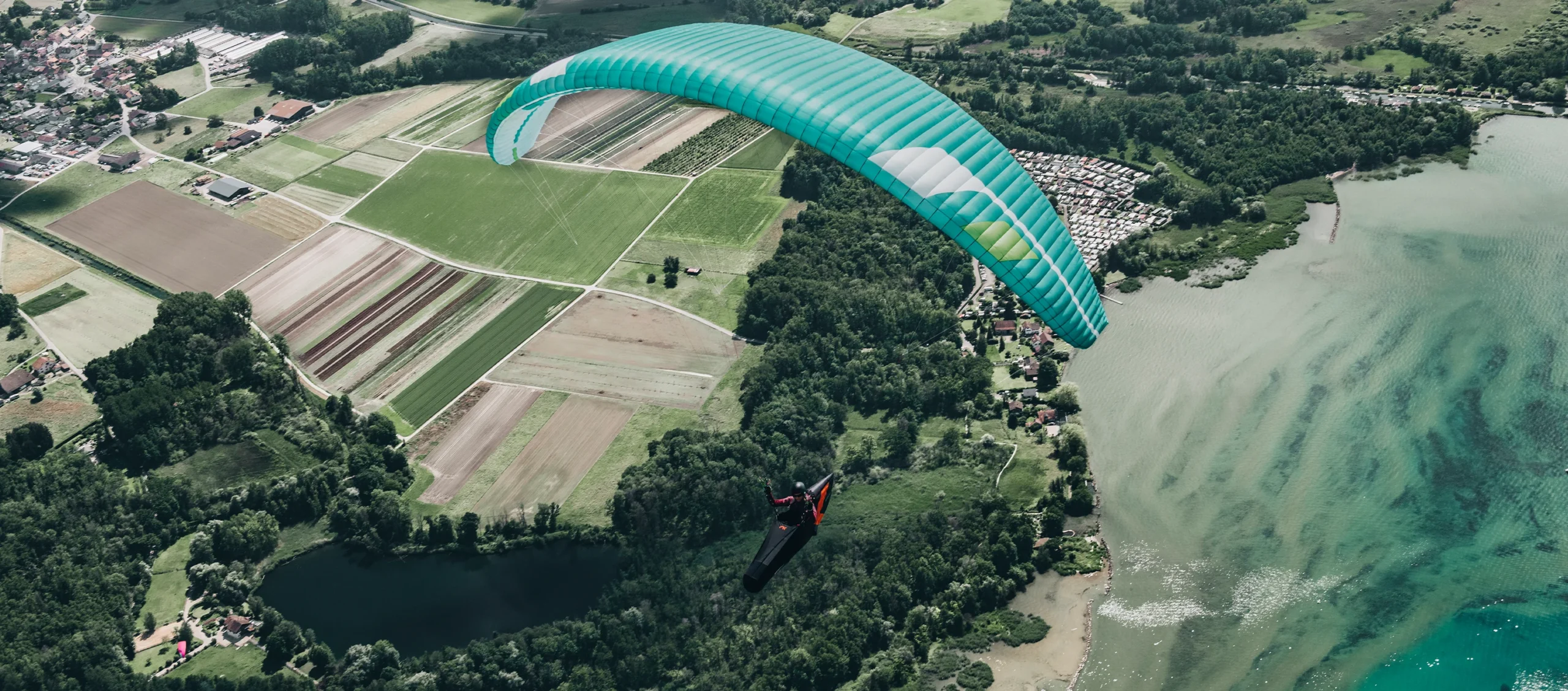 Artik 7 P, cross country ultralight hike and fly glider by Niviuk