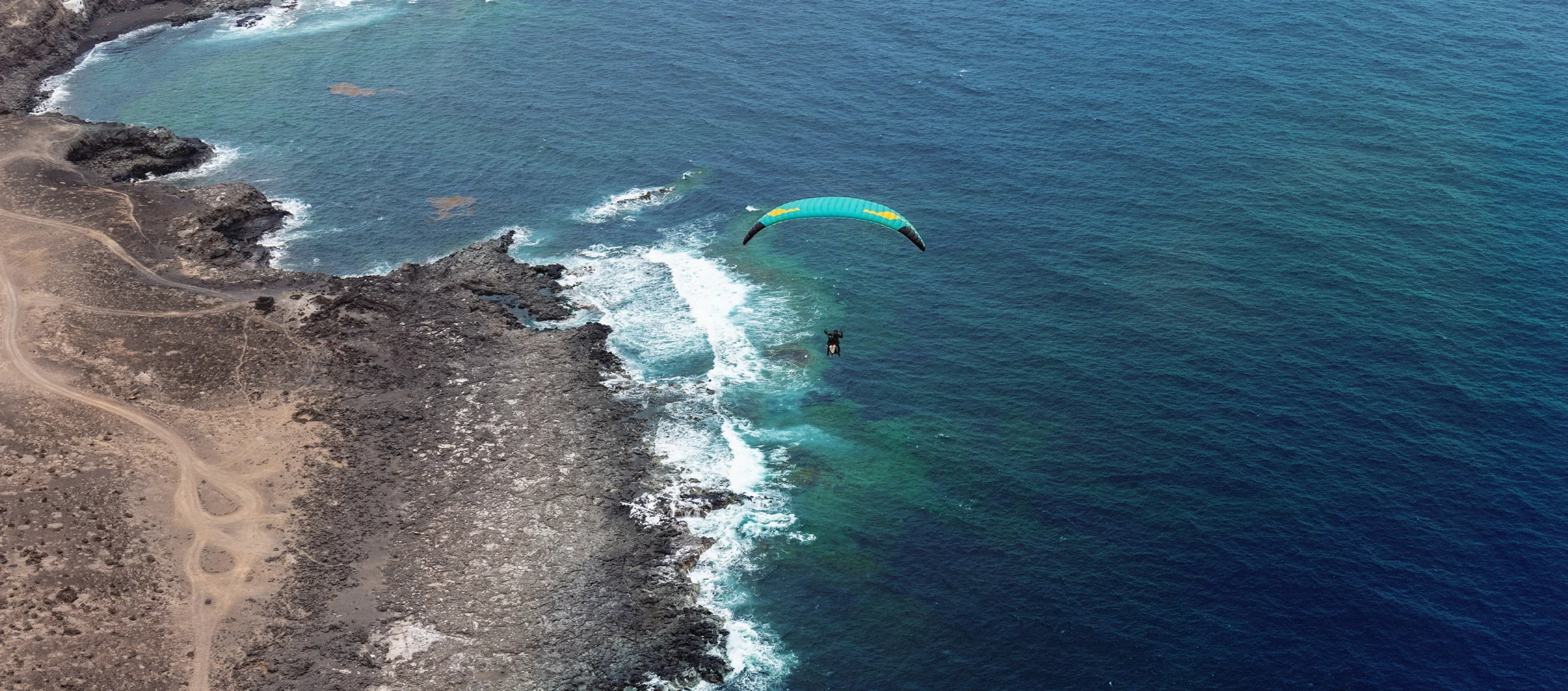 Bi Roller 2, miniwing tandem speed flying by Niviuk