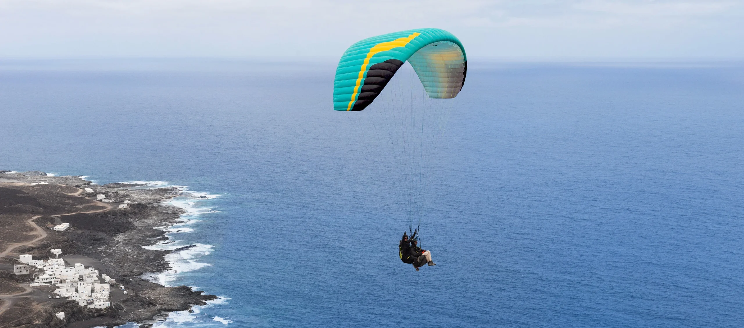 Bi Roller 2, miniwing tandem speed flying by Niviuk