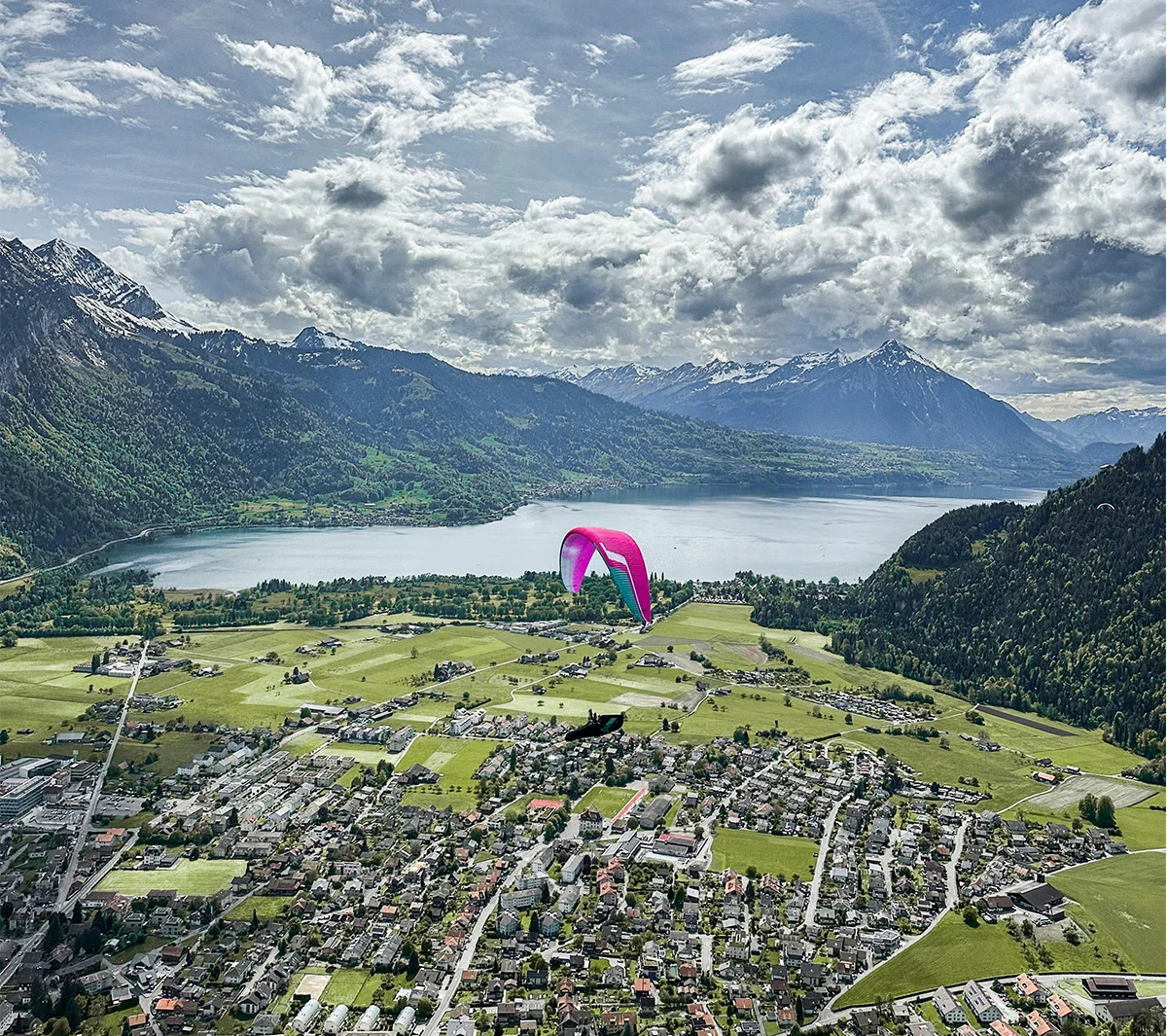 Icepeak X-One. Niviuk glider CCC