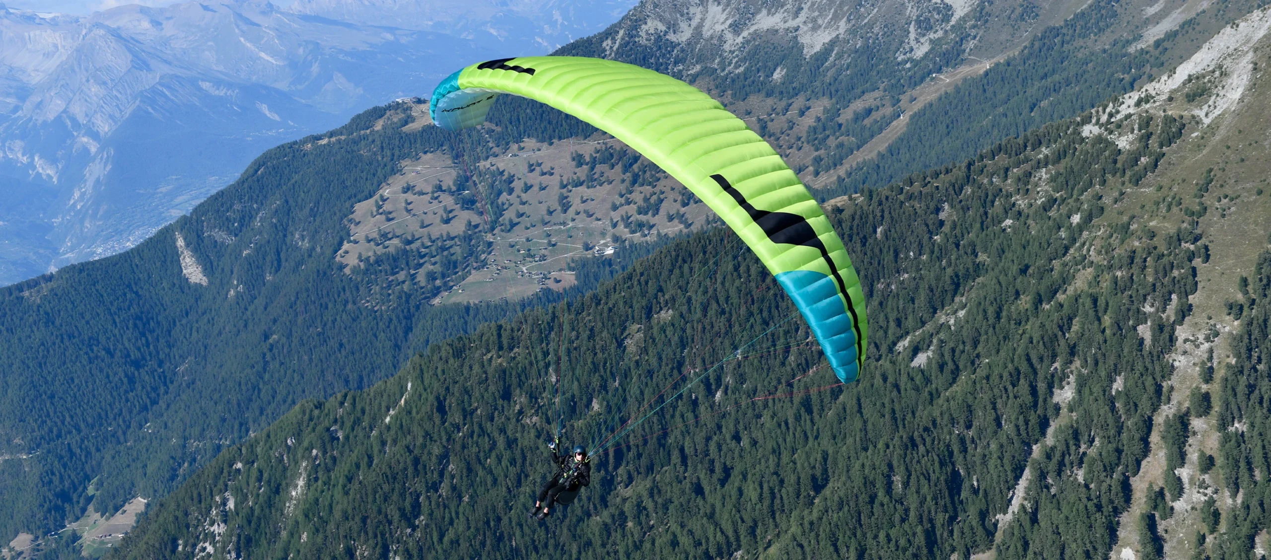 Koyot 5, entry level wing, school glider, Niviuk Paragliders