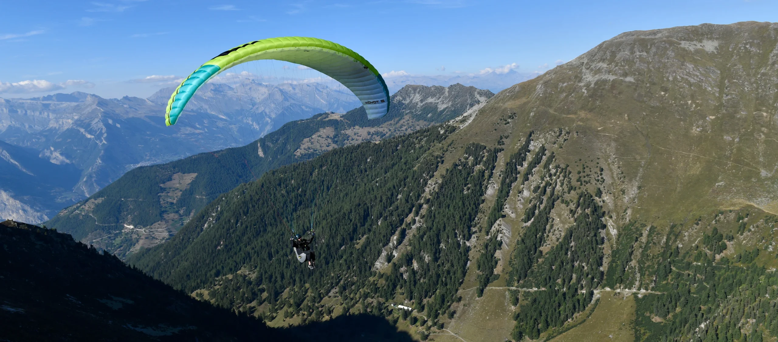 Koyot 5, entry level wing, school glider, Niviuk Paragliders