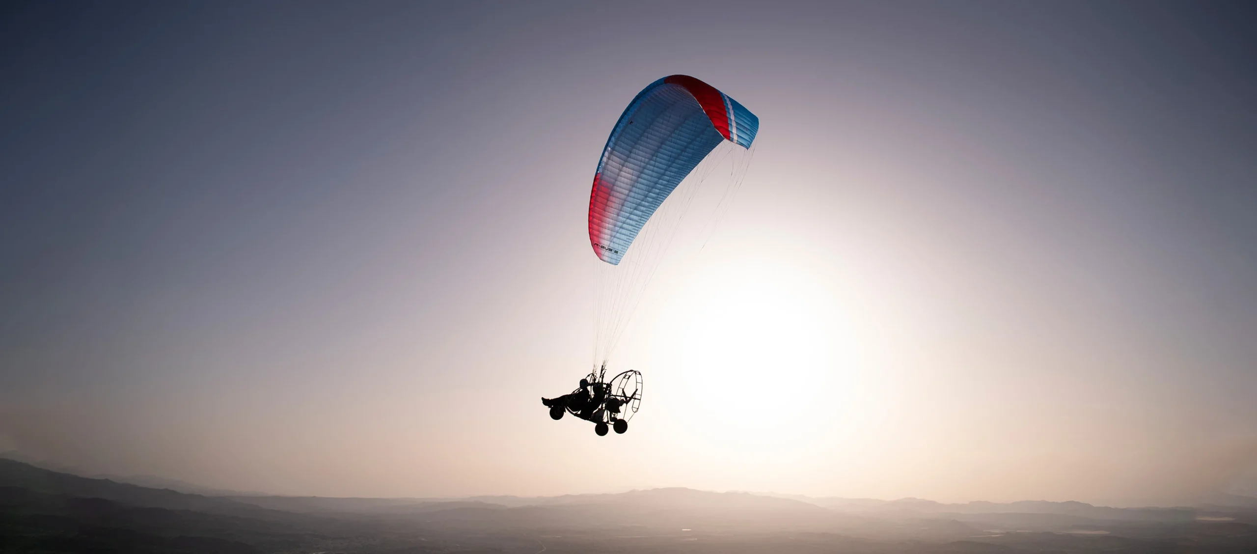 R-Bus 2, paramotor tandem wing by Niviuk